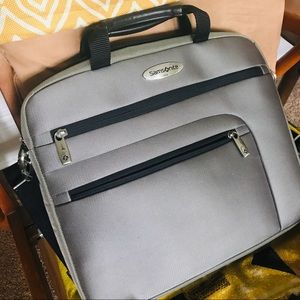 samsonite computer bag with wheels